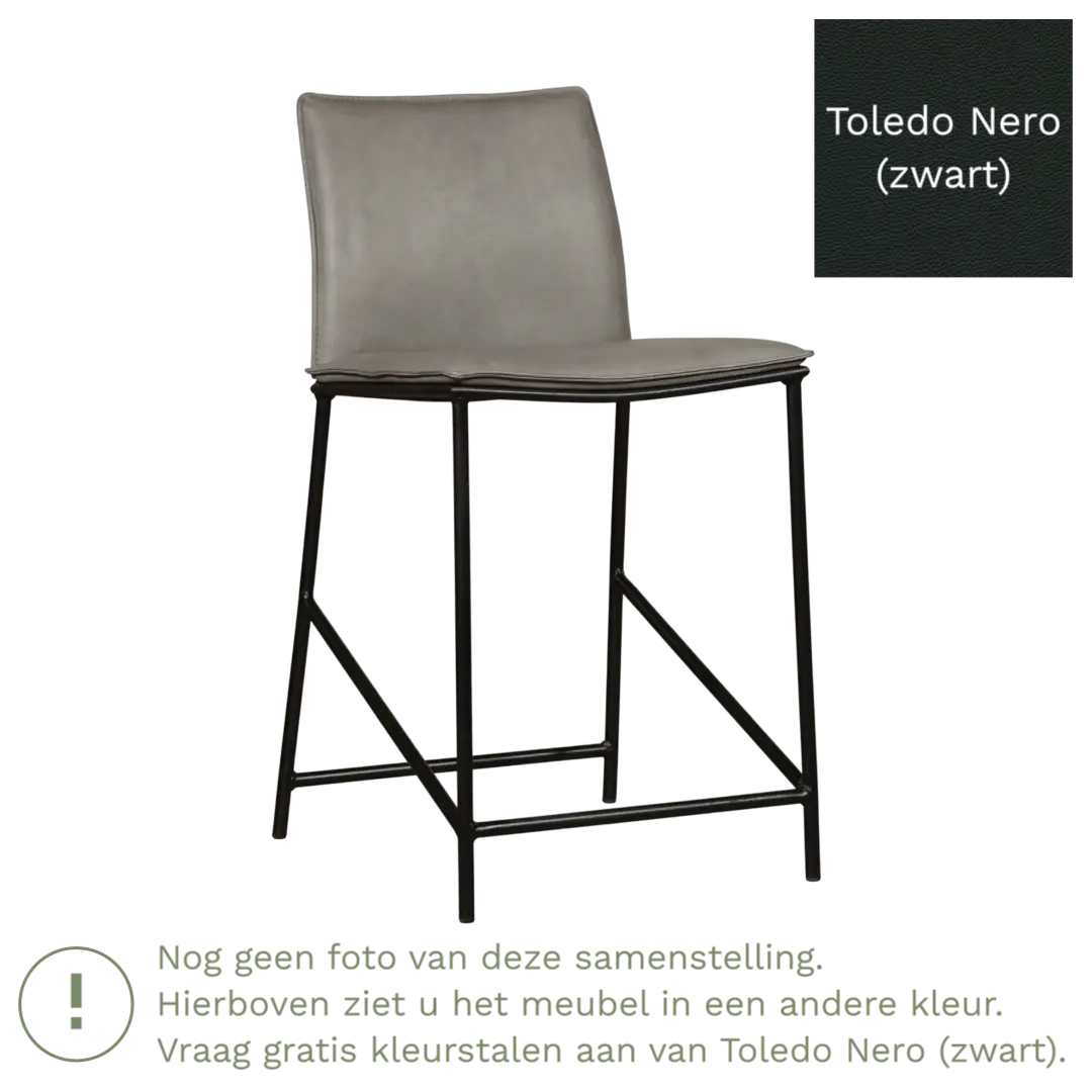 afbeelding van Leren barkruk laag Favor - Toledo Nero (zwart) - poten staal rond zwart